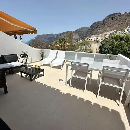 Appartement New Renovated With Beautiful View On Cliffs And Sea